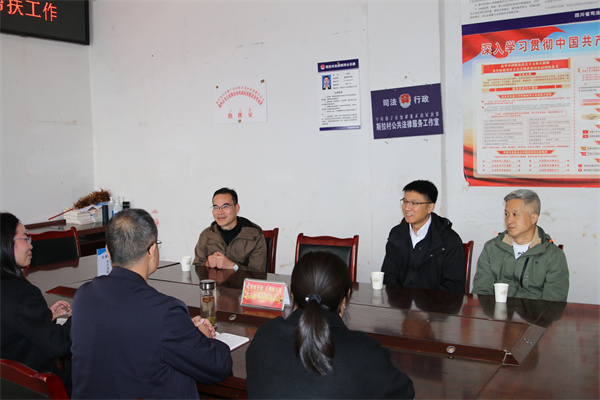 5C6764D0C37E0195F1D161EDDC28D75C.jpg 5C6764D0C37E0195F1D161EDDC28D75C.jpg